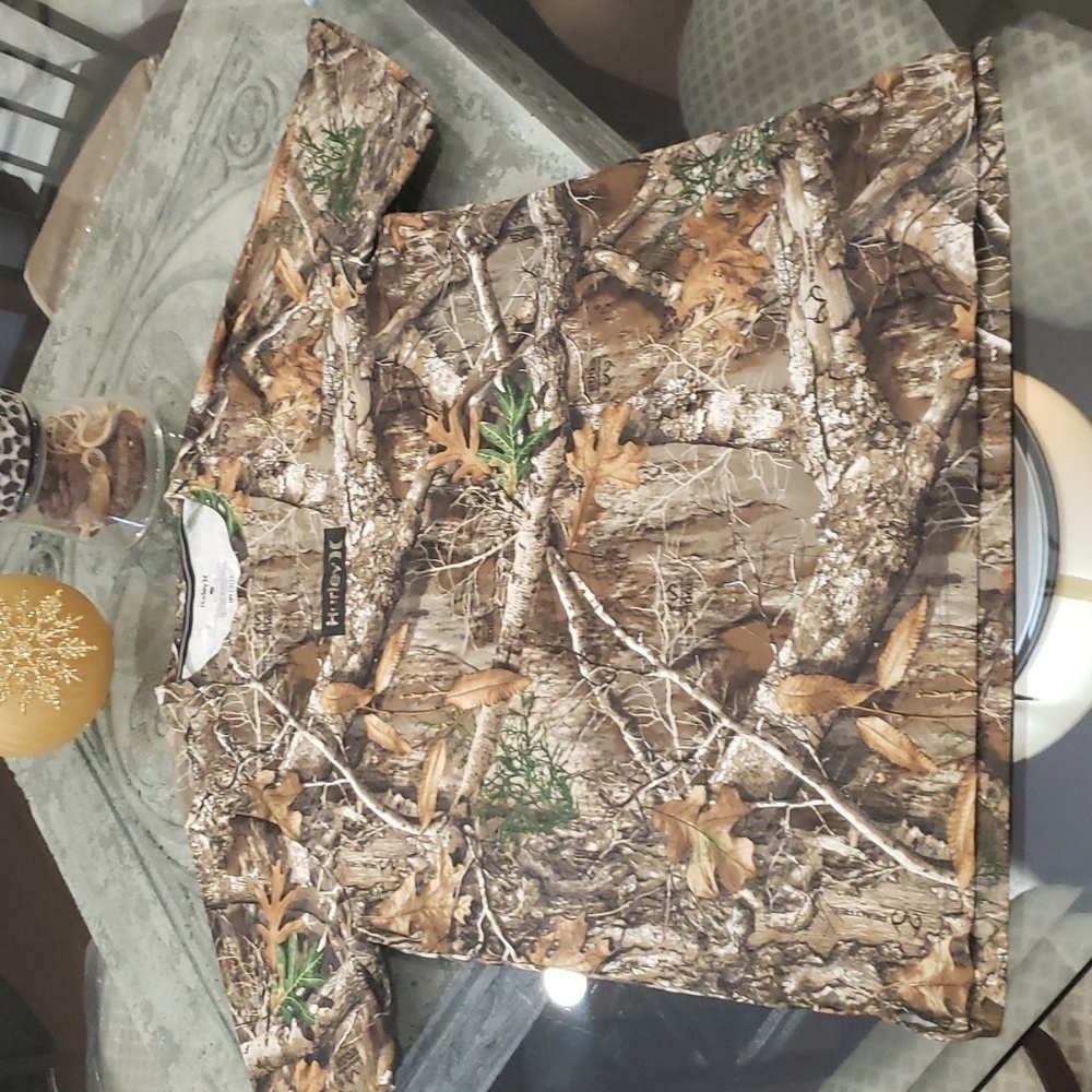HURLEY Mens Men's Quick Dry Realtree Short Sleeve Shirt medium new